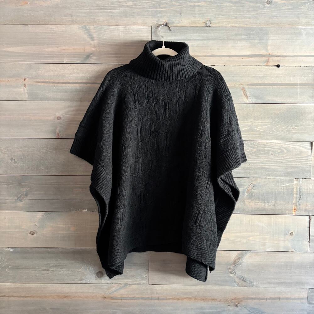 COACH | Signature Black Chunky Knit Wool Turtleneck Poncho Luxury Chic XS/S